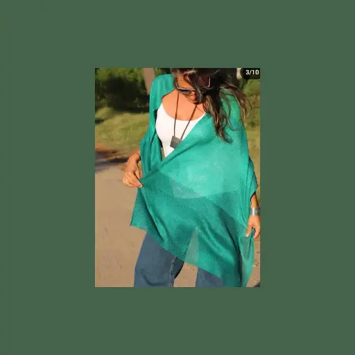 Pashmina hilo timbo' con broche de coco 